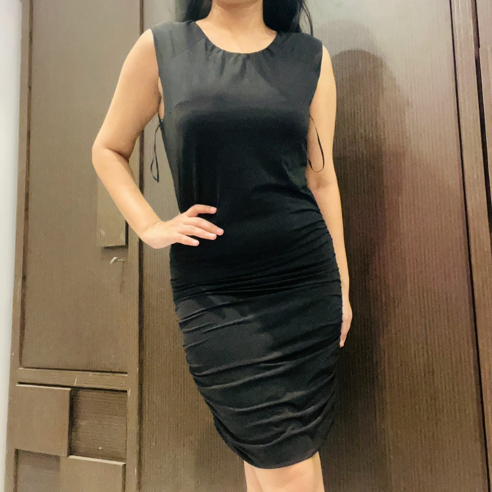 Black bodycon dress - Picture 3 of 7